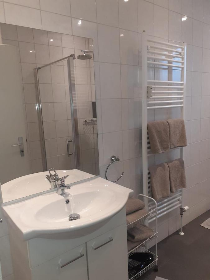 Alsdorf 3 Apartment Luaran gambar